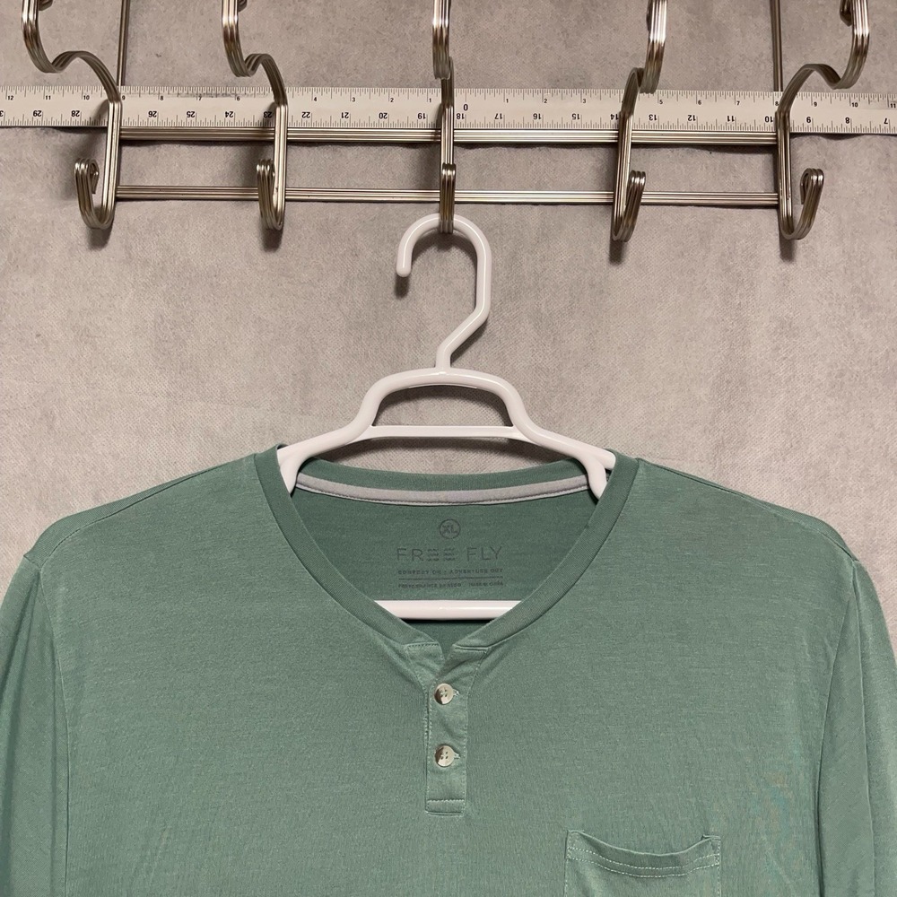 FREE FLY Shirt Men XL Green‎ Henley Performance Bamboo Active Workout Gym Tee